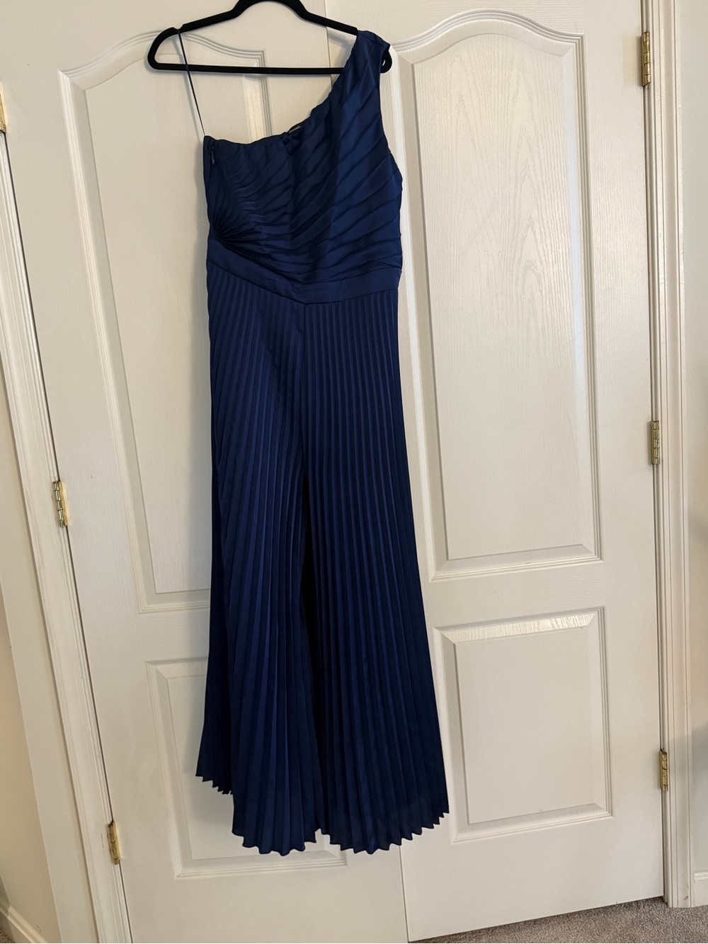 Abercrombie & Fitch One-Shoulder Navy Pleated Jumpsuit